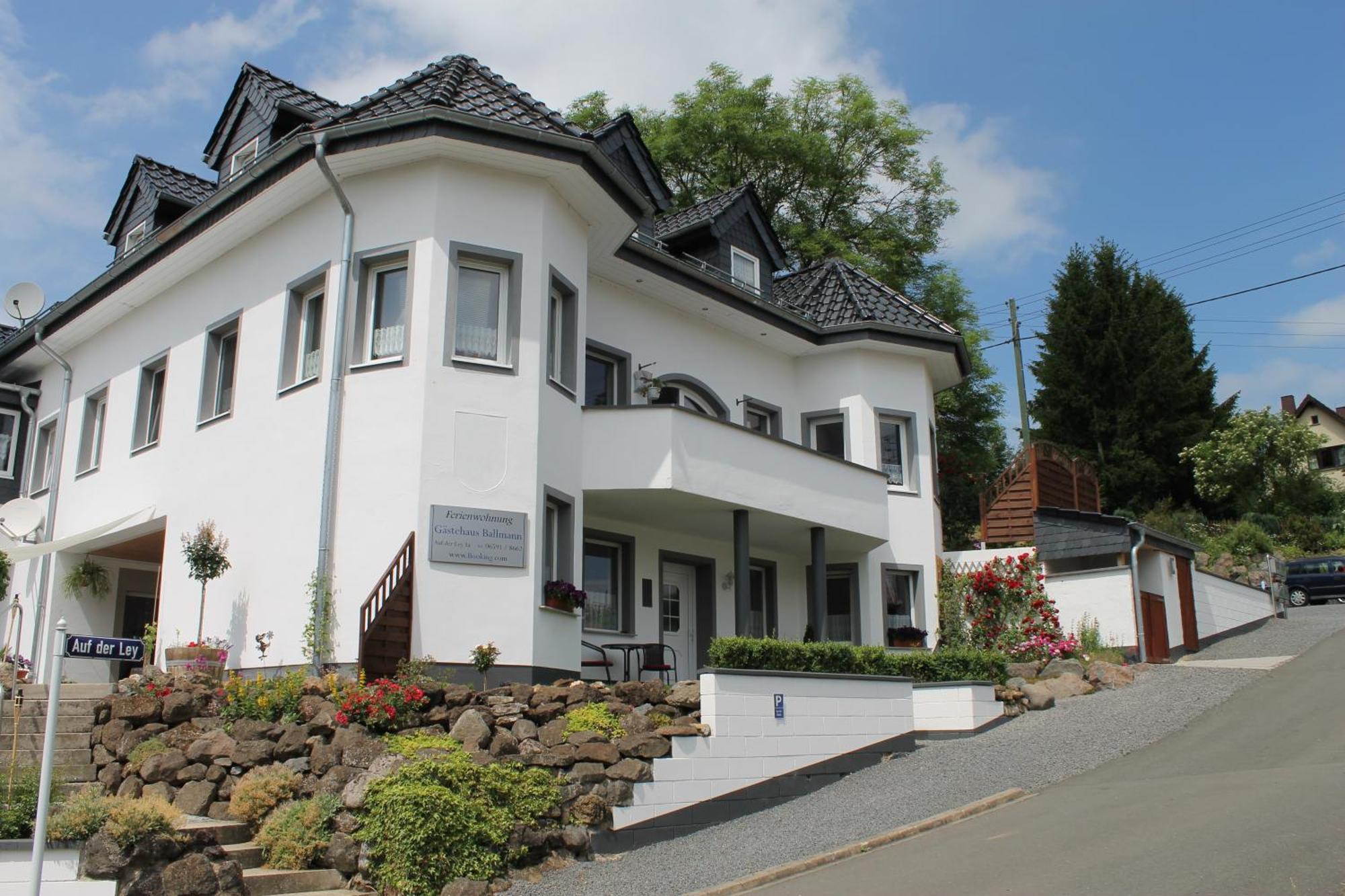 Gaestehaus Ballmann Rockeskyll Exterior photo